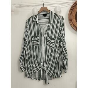 Fortune + Ivy Women's 2XL Green Striped Button-Up Shirt Roll Tab Sleeve